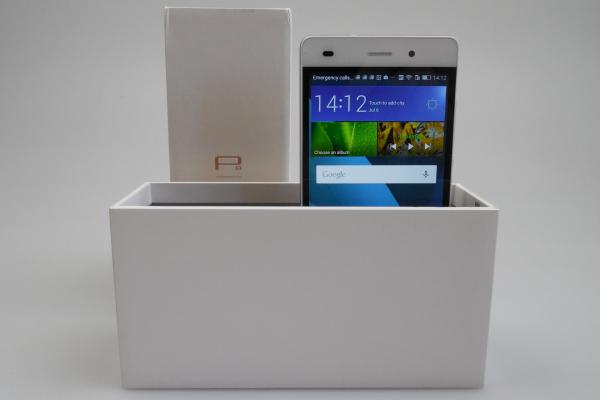 Huawei P8 Lite - Unboxing