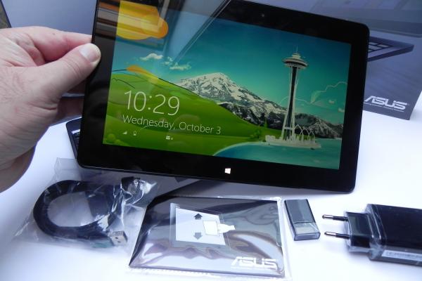 Asus VivoTab RT TF600T - Unboxing