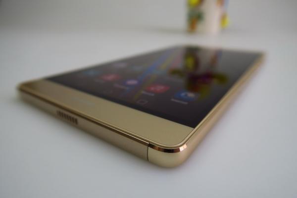 Huawei P8 Max - Galerie foto Mobilissimo.ro