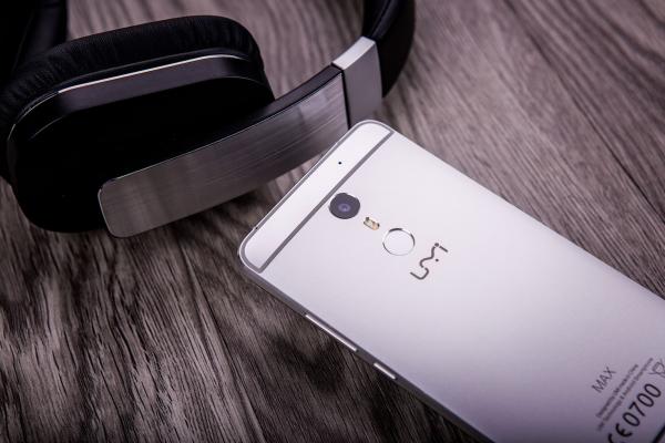 UMi Max - Fotografii oficiale