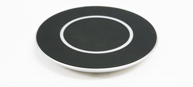 LG lansează un încărcător wireless de 15W, care încarcă terminalele de 3 ori mai rapid: Quick Wireless Charging Pad