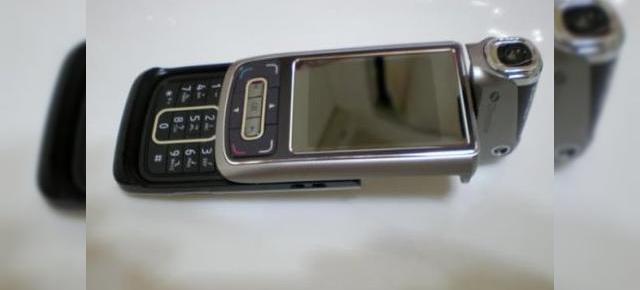 Telefonul 3G CECT K898