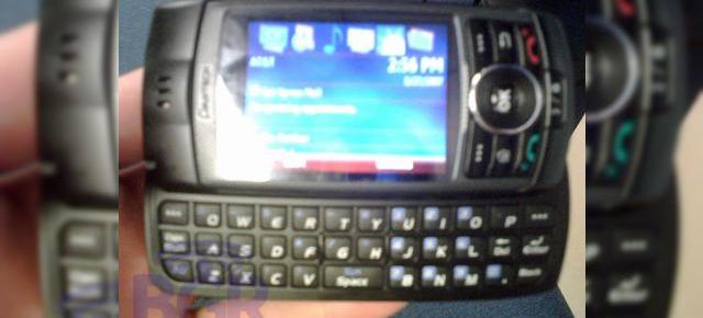 Detalii despre noul Pantech C810