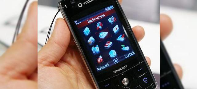 Detalii despre telefonul Sharp 880SH