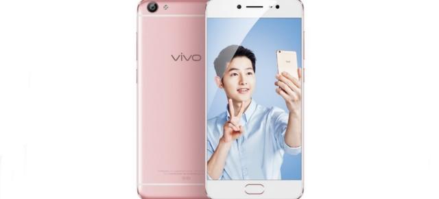 Noi detalii despre telefoanele Vivo V5 şi V5 Plus îşi fac apariţia pe web: telefoane axate pe selfie, cu cameră frontală de 20 MP şi blitz "Moonlight"