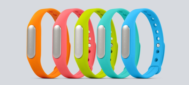 Fitbit a livrat 5.1 milioane purtabile în trimestrul 3 al acestui an; Xiaomi vine din spate cu 3.8 milioane unități vândute