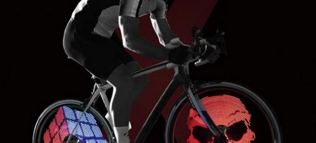 Turul Magazinelor #89: iluminare LED pentru bicicletă, cel mai ieftin Chromebook şi proiector cu lumină de Crăciun