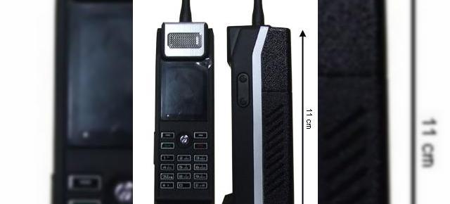Telefonul "caramida", din nou la moda prin Mini Mob