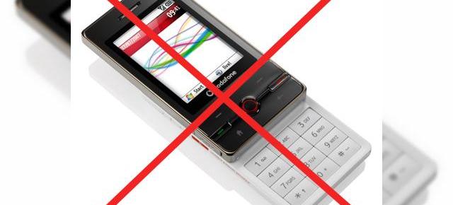 Vodafone a scos din oferta sa telefonul 920 dotat cu Windows Mobile