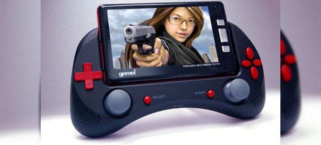 Consola multimedia portabila plus joystick, mai mult decat un concept