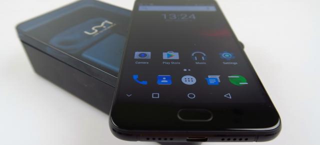 UMi Plus E Unboxing: probabil cel mai accesibil telefon cu 6 GB RAM, de asemenea foarte arătos (Video)