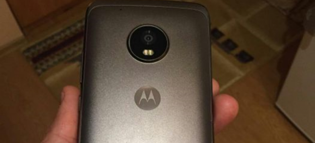 Motorola Moto G5 Plus apare într-o nouă fotografie ce dezvăluie câteva dintre dotările hardware