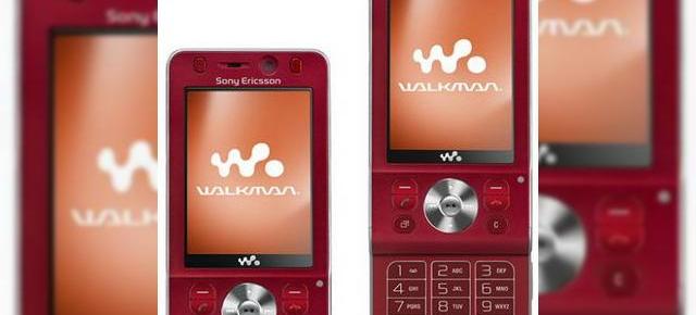 Telefonul Sony Ericsson W910 a primit premiul "Best Handset 2008"