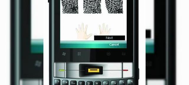Asus M536, cel mai nou telefon PDA anuntat la CeBIT