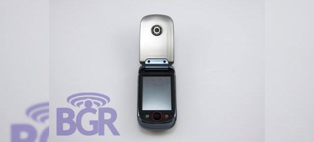 Motorola MING A1800 ni se prezinta in toata splendoarea