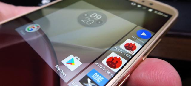 Motorola Moto M: Benchmark în jurul lui Xperia XA şi Moto G4, sub ZenFone 3