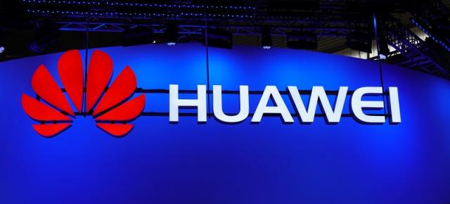 Huawei anunță lansarea noului său centru de servicii Enterprise  Global Service Center în București; clădire întinsă pe 2000 metri pătrați ce a necesitat investiții de peste 10 milioane euro 
