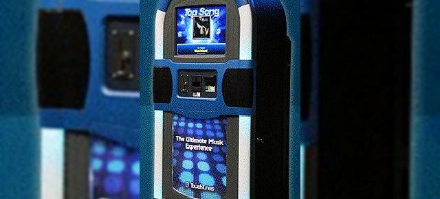 Tonomate controlate prin telefonul mobil, prietenii bautorilor
