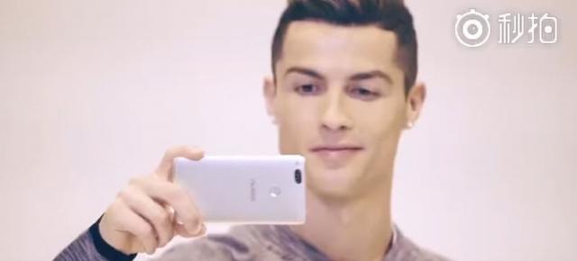 Nubia Z17 Mini va fi lansat oficial pe 6 aprilie; vedem un nou teaser și pe Ronaldo pozând cu handset-ul