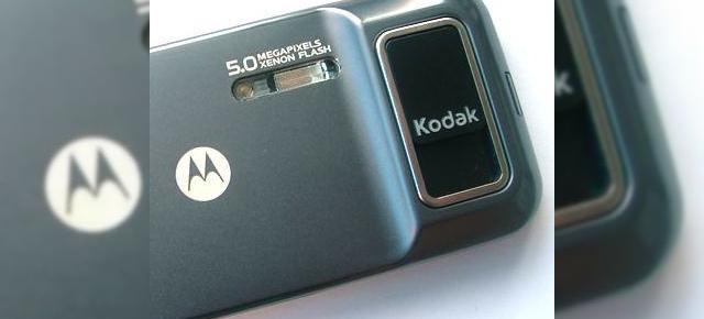 Primele imagini reale cu telefonul Motorola cu camera Kodak