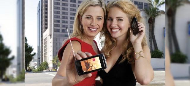 LG anunta noul telefon CU920