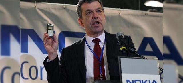 Un milion de telefoane "Made in Romania" sosesc de la Jucu