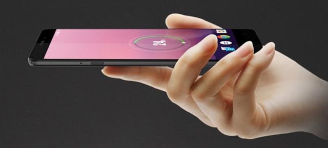 Vernee Thor E este un smartphone inedit, care are un mod special "E Ink", ce creşte viaţa bateriei