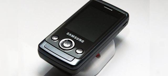 Samsung prezinta telefoanele J800 Luxe si L700