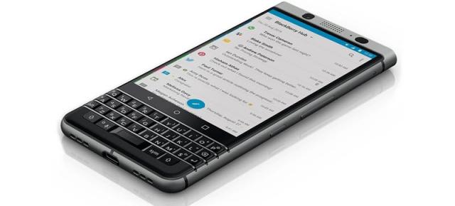 Smartphone-ul BlackBerry KeyOne este sold-out în SUA! TCL afirmă că cererea înregistrată este la cote neașteptate!