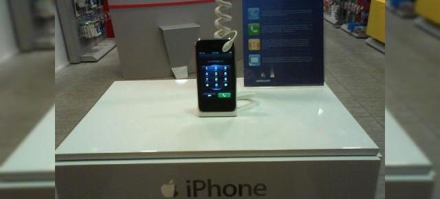 iPhone 3G isi face aparitia intr-un magazin elvetian