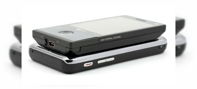 HTC Touch Diamond versus Samsung i900 Omnia: duelul gigantilor