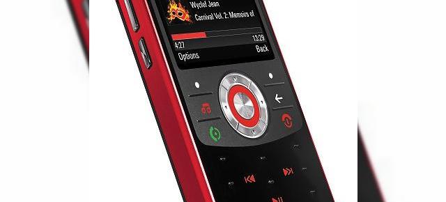 Motorola lanseaza noi telefoane ROKR: EM25, EM28, EM30