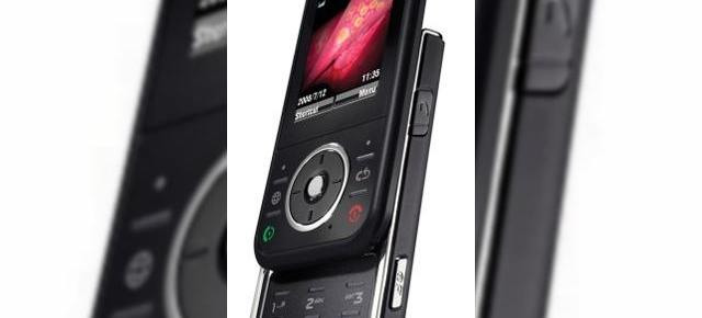Motorola lanseaza telefoanele low-end ZN200, W396 si W388