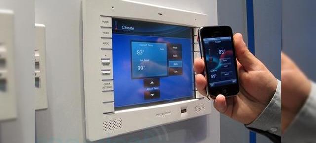 Aplicatia Crestron pe iPhone pentru casa ta inteligenta
