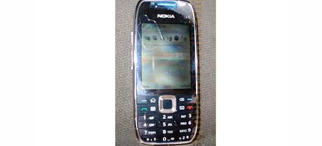 Nokia E75, primele imagini live!