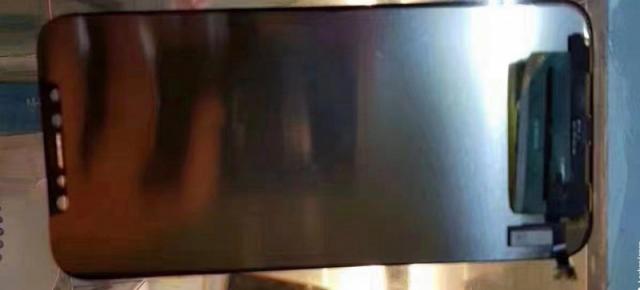 Panoul frontal asamblat al lui iPhone 8 apare în noi imagini fără indicii legat de Touch ID integrat în ecran