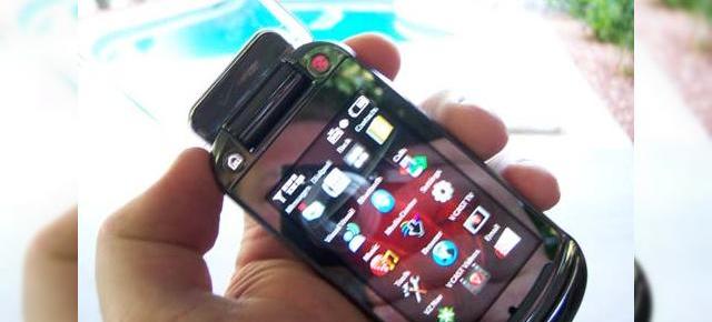 Motorola Krave ZN4, telefonul cu touchscreen care va salva compania americana?
