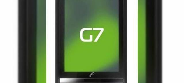 Rusii de la RoverPC lanseaza smartphone-ul G7