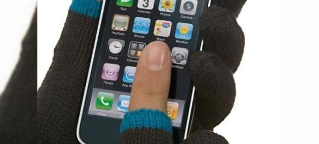 Manusile Etre Touchy, pentru degetele inghetate de pe iPhone-ul tau