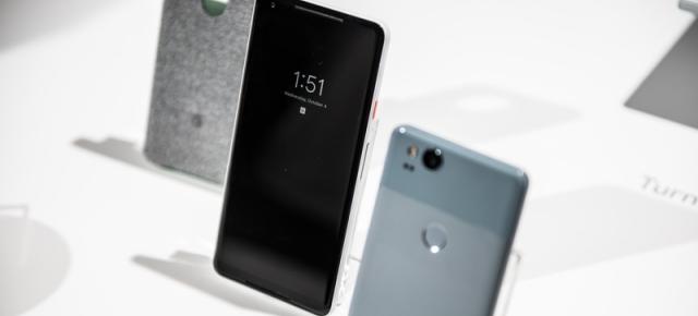 Google promite 3 ani de update-uri software și update-uri de securitate pentru terminalele Pixel 2 și Pixel 2 XL
