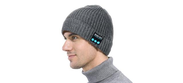 Ne pregătim de iarnă cu fes echipat cu headset audio Bluetooth; se vinde la suma de doar 8.99 dolari de către un retailer chinez