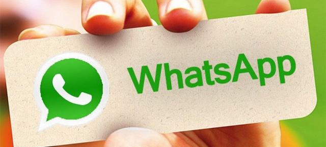 O clonă de WhatsApp ajunge în Google Play și peste 1 milion de utilizatori decid să descarce aplicația infectată
