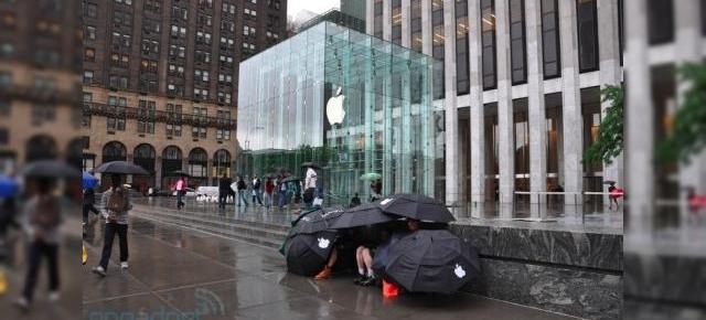 iPhone 3GS se lanseaza astazi peste ocean, coada aferenta e la posturi