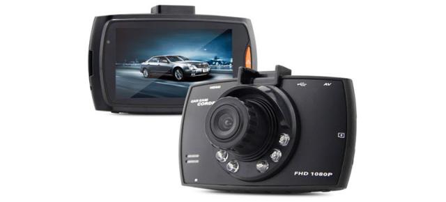 Cameră video auto ce filmează Full HD la numai 49,90 lei pe QuickMobile doar astăzi