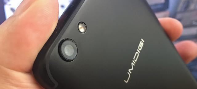 UMIDIGI C Note 2: Cameră cu ceva blur şi nuanţe albăstrii