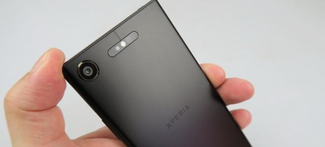 Un operator irlandez indică sosirea lui Sony Xperia XZ2 în perioada următoare