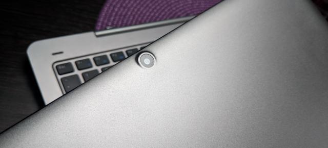 Chuwi Hi13: Camera e aici şi atât, are destule opţiuni