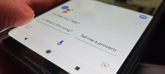 Evoluţie majoră pentru Google Assistant: devine global, suportă limbi multiple, are integrare mai profundă cu operatorii de telefonie