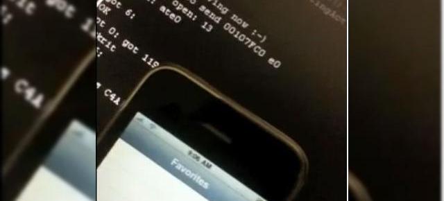iPhone, deblocat in curand cu Blacksn0w, disponibil din 4 noiembrie