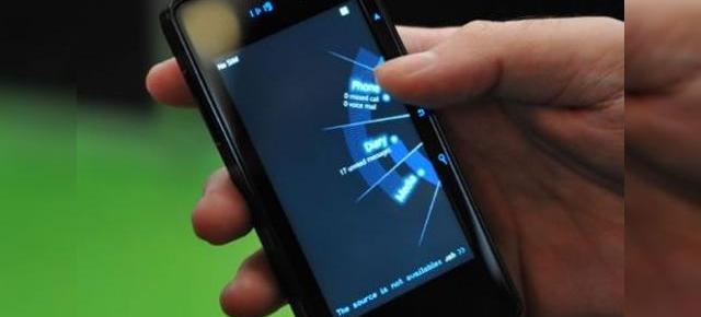 Telefonul First Else, prezentat oficial la Londra, cu o interfata impresionanta